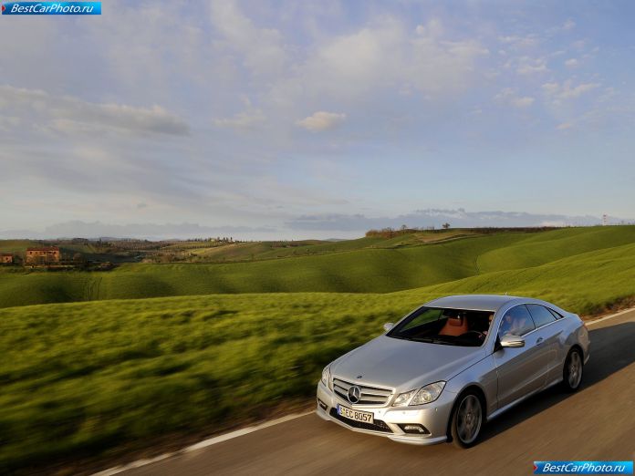 2010 Mercedes-Benz E-class Coupe - фотография 29 из 209