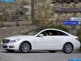 mercedes-benz_2010-e-class_coupe_1600x1200_031.jpg