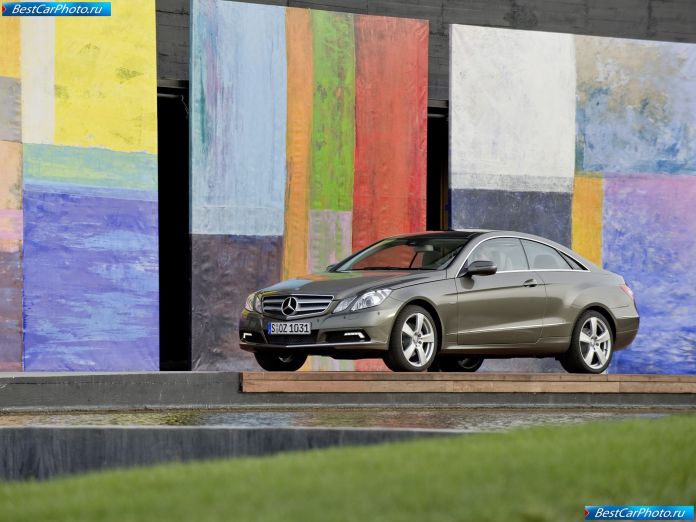 2010 Mercedes-Benz E-class Coupe - фотография 35 из 209
