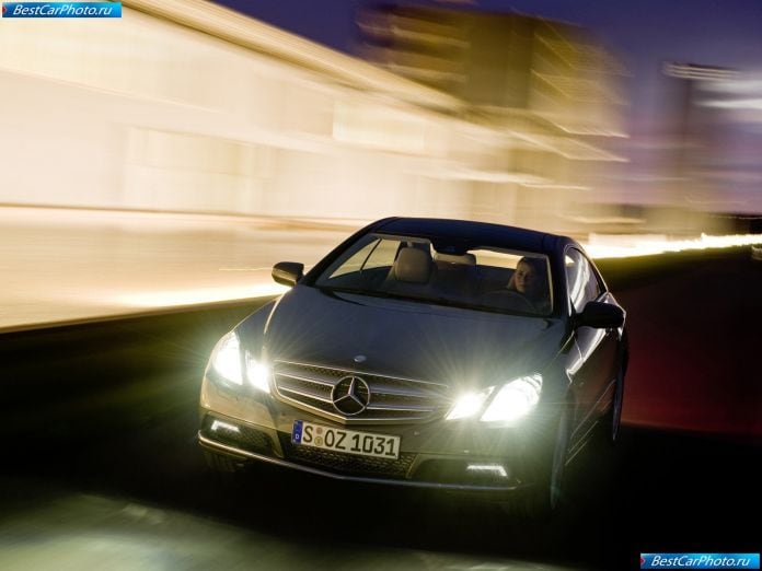 2010 Mercedes-Benz E-class Coupe - фотография 37 из 209 2010 Mercedes-Benz E-class Coupe - фотография 37 из 209