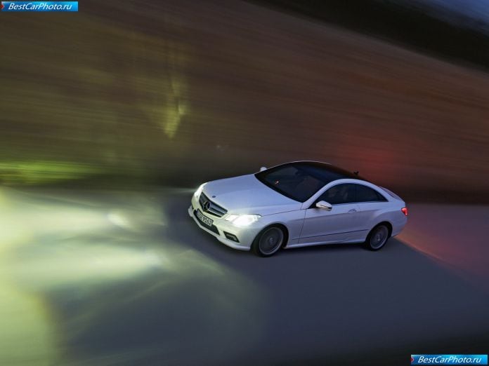 2010 Mercedes-Benz E-class Coupe - фотография 38 из 209 2010 Mercedes-Benz E-class Coupe - фотография 38 из 209