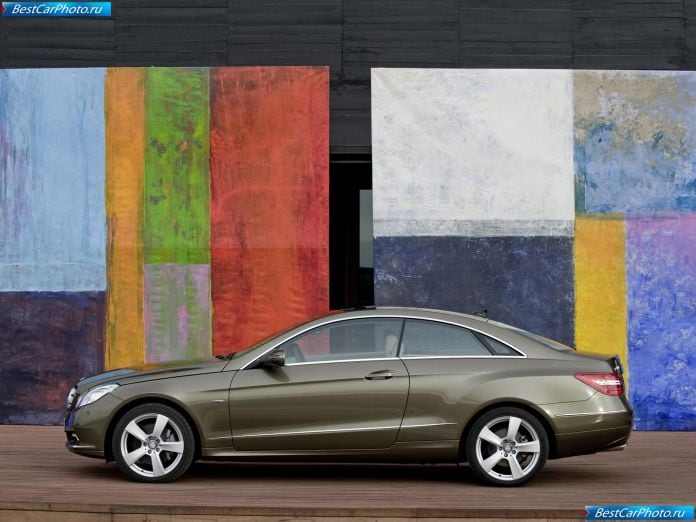 2010 Mercedes-Benz E-class Coupe - фотография 52 из 209