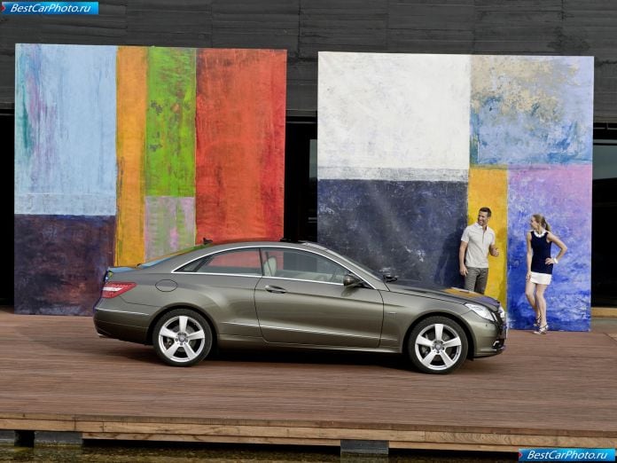 2010 Mercedes-Benz E-class Coupe - фотография 56 из 209
