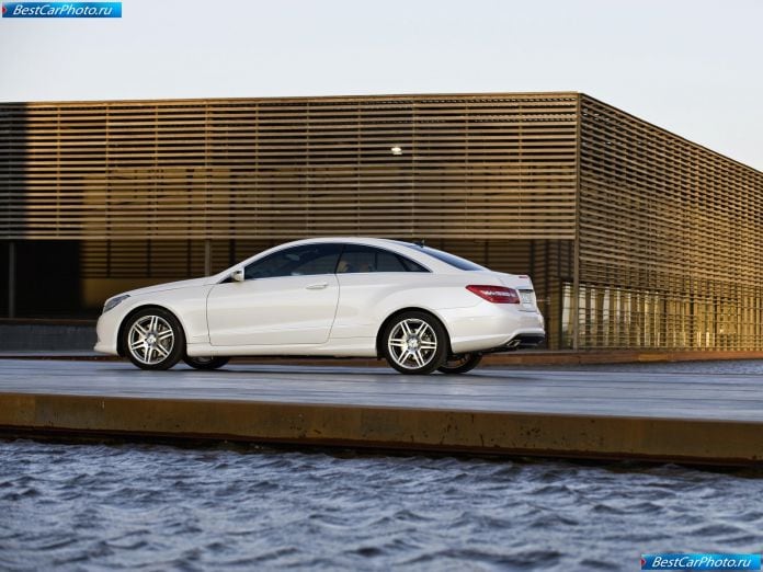 2010 Mercedes-Benz E-class Coupe - фотография 72 из 209