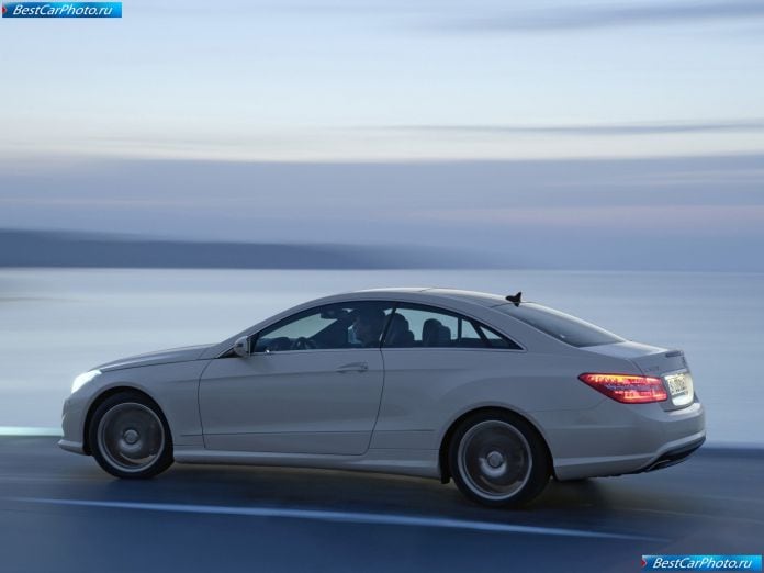 2010 Mercedes-Benz E-class Coupe - фотография 81 из 209