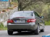 mercedes-benz_2010-e-class_coupe_1600x1200_082.jpg