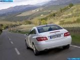 mercedes-benz_2010-e-class_coupe_1600x1200_083.jpg