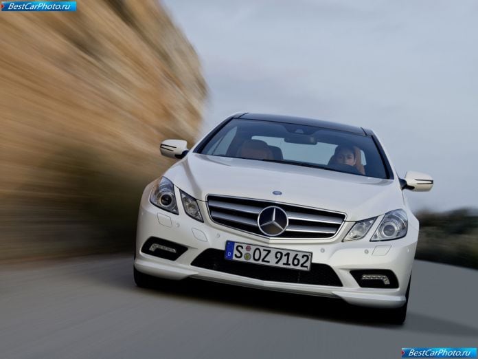 2010 Mercedes-Benz E-class Coupe - фотография 87 из 209 2010 Mercedes-Benz E-class Coupe - фотография 87 из 209