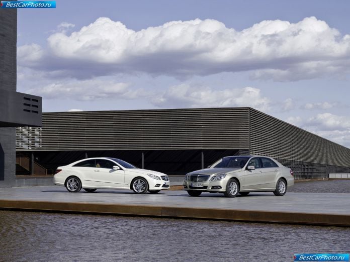 2010 Mercedes-Benz E-class Coupe - фотография 91 из 209