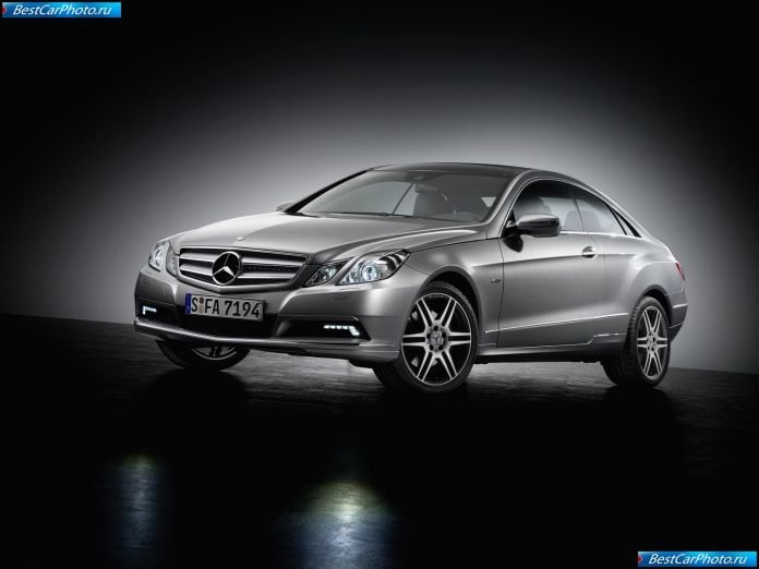 2010 Mercedes-Benz E-class Coupe - фотография 93 из 209 2010 Mercedes-Benz E-class Coupe - фотография 93 из 209