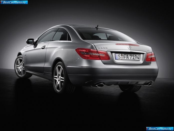 2010 Mercedes-Benz E-class Coupe - фотография 94 из 209