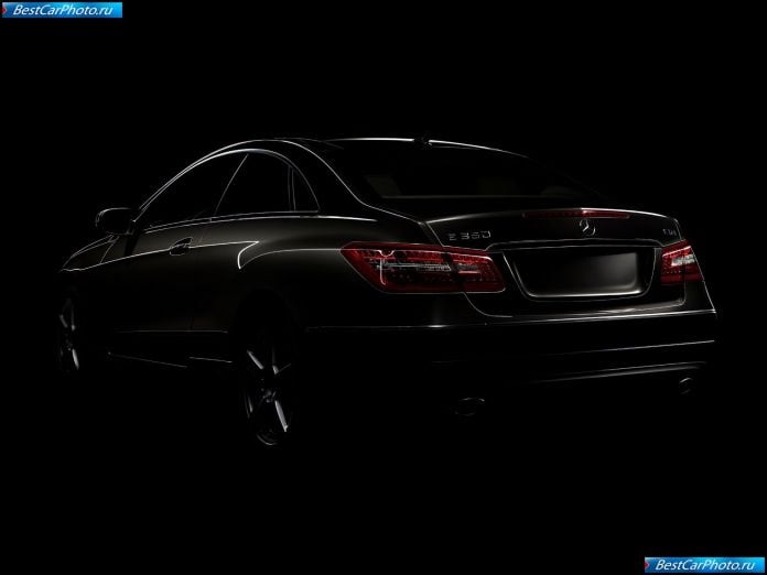 2010 Mercedes-Benz E-class Coupe - фотография 97 из 209 2010 Mercedes-Benz E-class Coupe - фотография 97 из 209