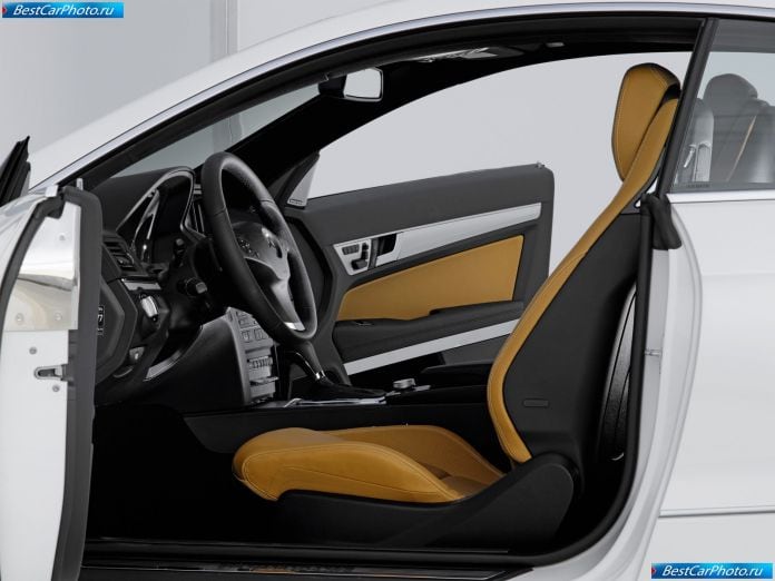 2010 Mercedes-Benz E-class Coupe - фотография 101 из 209