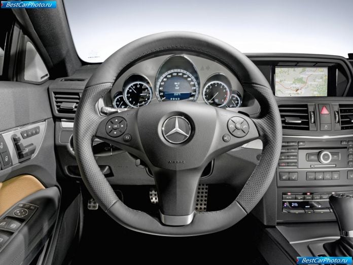 2010 Mercedes-Benz E-class Coupe - фотография 109 из 209 2010 Mercedes-Benz E-class Coupe - фотография 109 из 209