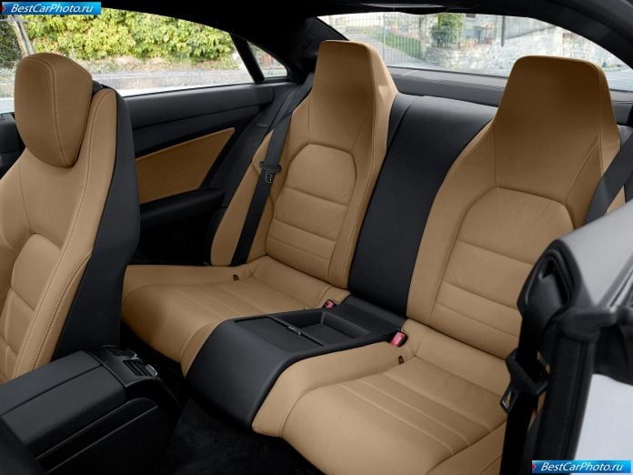 2010 Mercedes-Benz E-class Coupe - фотография 116 из 209 2010 Mercedes-Benz E-class Coupe - фотография 116 из 209