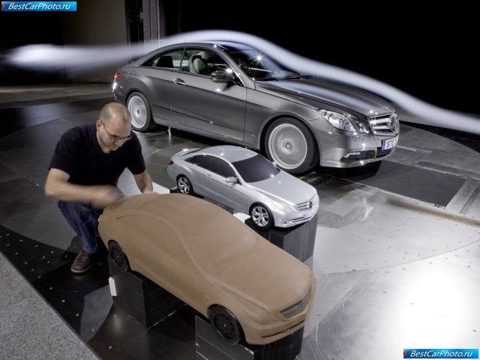 2010 Mercedes-Benz E-class Coupe - фотография 166 из 209 2010 Mercedes-Benz E-class Coupe - фотография 166 из 209