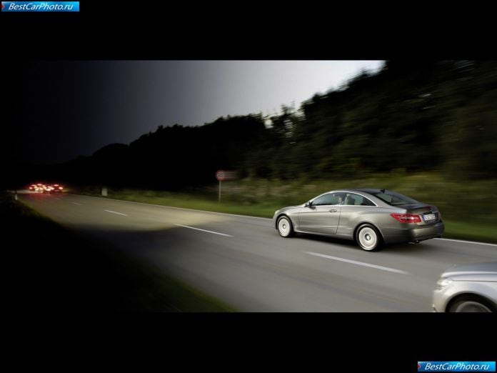 2010 Mercedes-Benz E-class Coupe - фотография 200 из 209 2010 Mercedes-Benz E-class Coupe - фотография 200 из 209