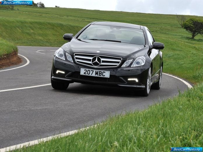 2010 Mercedes-Benz E-class Coupe Uk Version - фотография 11 из 111