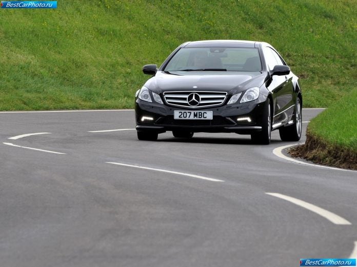 2010 Mercedes-Benz E-class Coupe Uk Version - фотография 21 из 111 2010 Mercedes-Benz E-class Coupe Uk Version - фотография 21 из 111