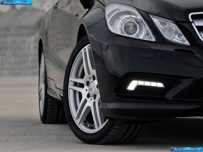 2010 Mercedes-Benz E-class Coupe Uk Version - фотография 84 из 111 2010 Mercedes-Benz E-class Coupe Uk Version - фотография 84 из 111