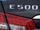 mercedes-benz_2010-e-class_coupe_uk_version_1600x1200_099.jpg