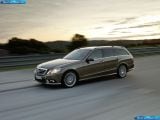mercedes-benz_2010-e-class_estate_1600x1200_008.jpg