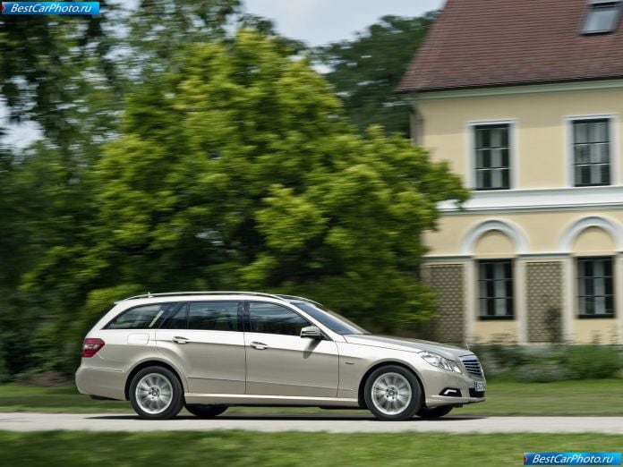 2010 Mercedes-Benz E-class Estate - фотография 30 из 139