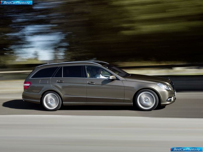 2010 Mercedes-Benz E-class Estate - фотография 38 из 139
