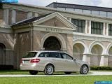 mercedes-benz_2010-e-class_estate_1600x1200_053.jpg
