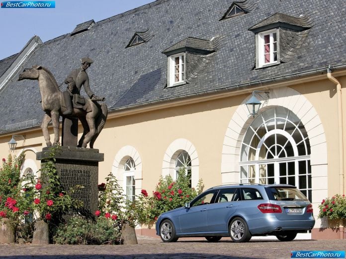 2010 Mercedes-Benz E-class Estate - фотография 69 из 139