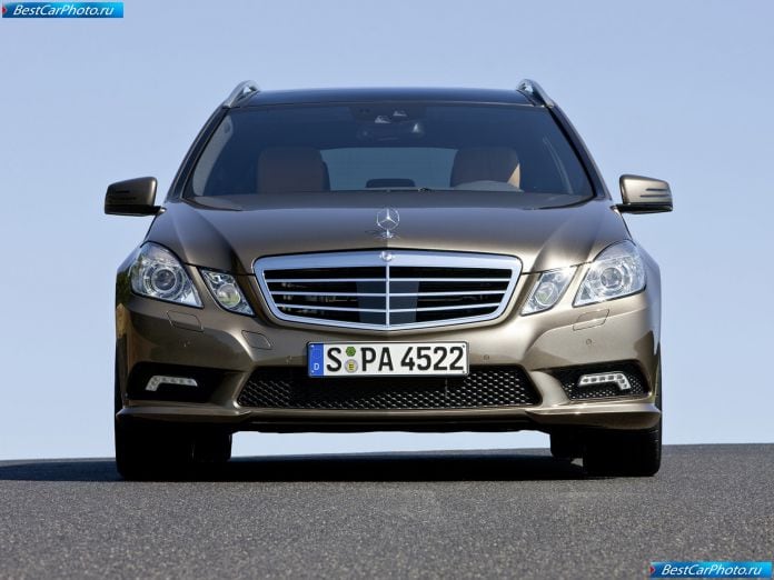 2010 Mercedes-Benz E-class Estate - фотография 77 из 139