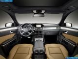 mercedes-benz_2010-e-class_estate_1600x1200_092.jpg
