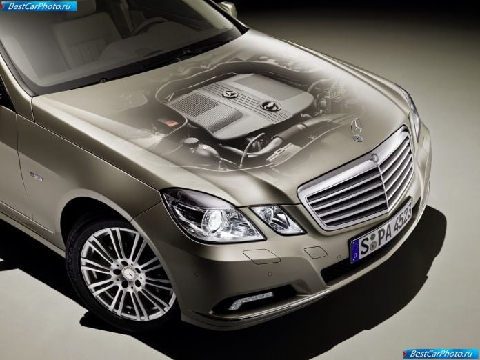 2010 Mercedes-Benz E-class Estate - фотография 121 из 139