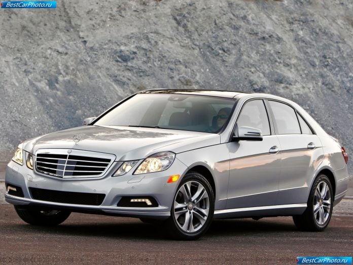 2010 Mercedes-Benz E350 - фотография 11 из 36