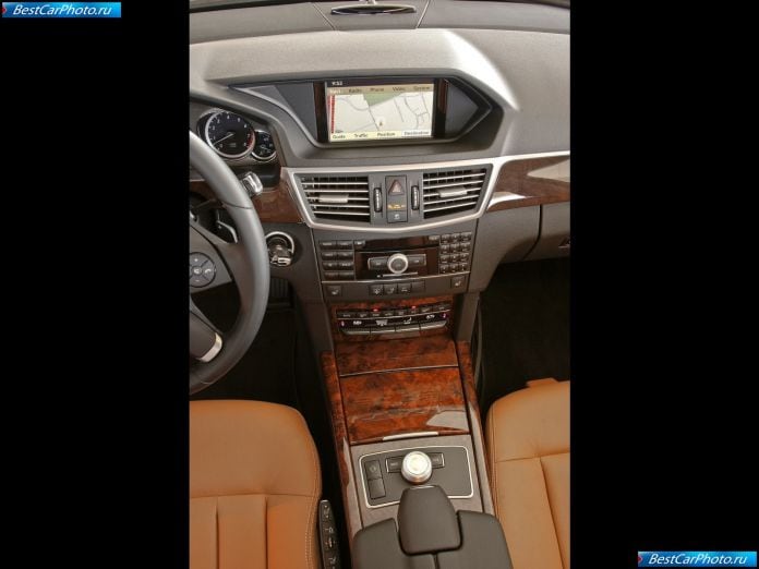 2010 Mercedes-Benz E350 - фотография 35 из 36 2010 Mercedes-Benz E350 - фотография 35 из 36