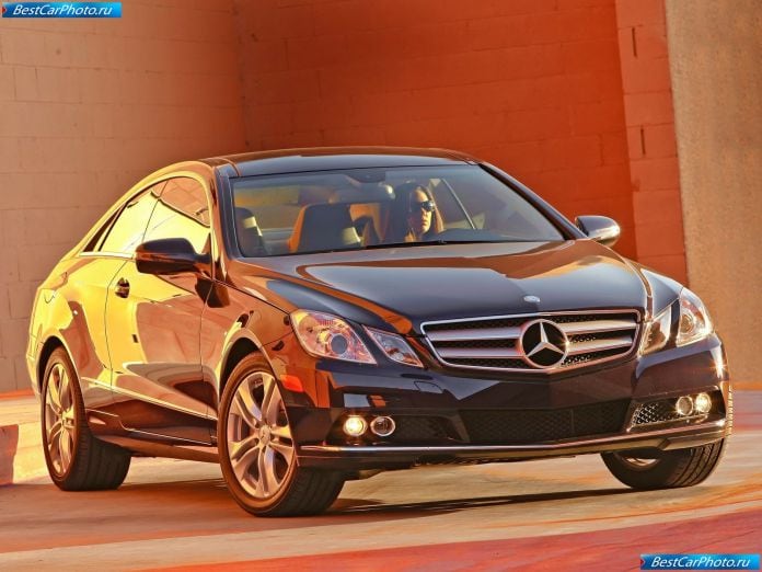 2010 Mercedes-Benz E350 Coupe - фотография 4 из 16