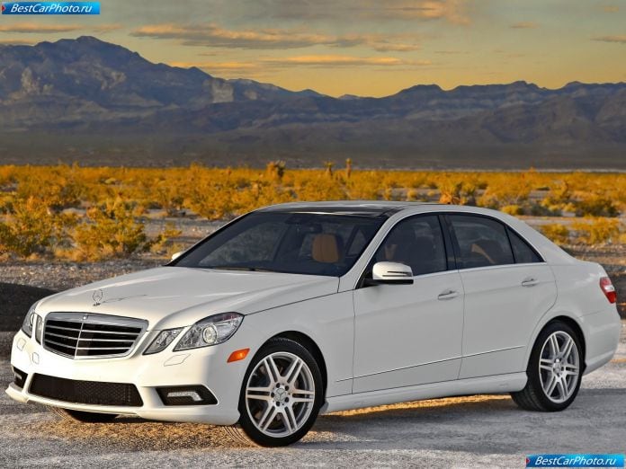 2010 Mercedes-Benz E550 - фотография 26 из 48
