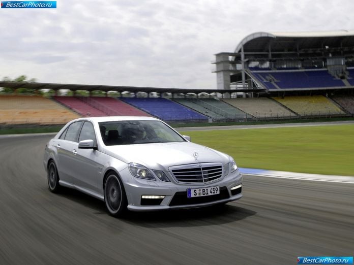 2010 Mercedes-Benz E63 Amg - фотография 15 из 151 2010 Mercedes-Benz E63 Amg - фотография 15 из 151