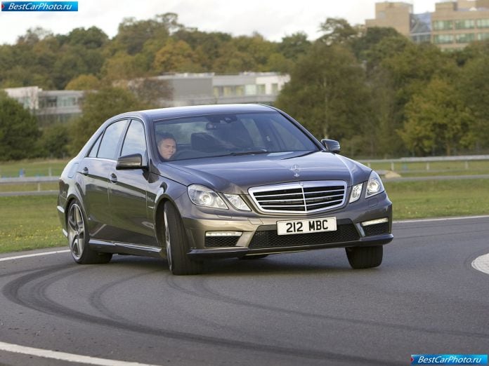 2010 Mercedes-Benz E63 Amg - фотография 34 из 151 2010 Mercedes-Benz E63 Amg - фотография 34 из 151