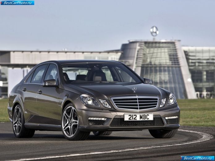 2010 Mercedes-Benz E63 Amg - фотография 37 из 151 2010 Mercedes-Benz E63 Amg - фотография 37 из 151