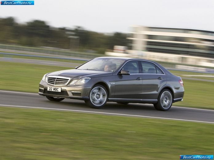 2010 Mercedes-Benz E63 Amg - фотография 49 из 151 2010 Mercedes-Benz E63 Amg - фотография 49 из 151