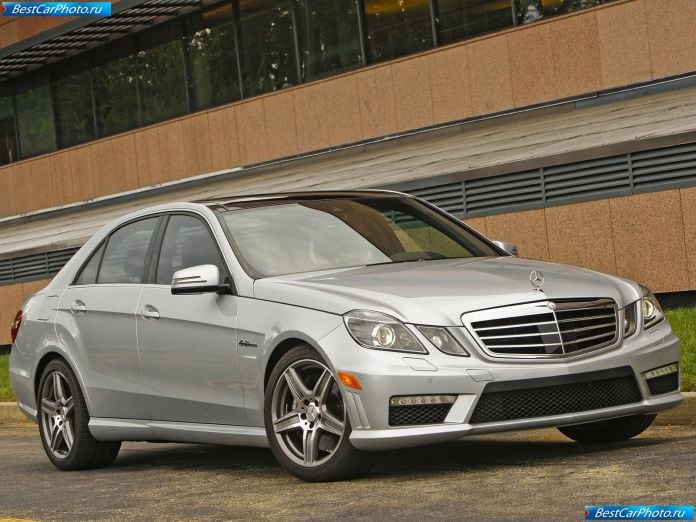 2010 Mercedes-Benz E63 Amg - фотография 54 из 151 2010 Mercedes-Benz E63 Amg - фотография 54 из 151
