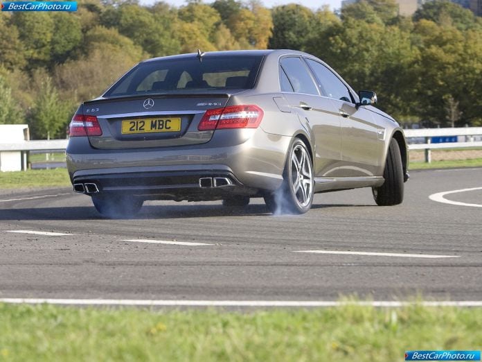 2010 Mercedes-Benz E63 Amg - фотография 71 из 151 2010 Mercedes-Benz E63 Amg - фотография 71 из 151