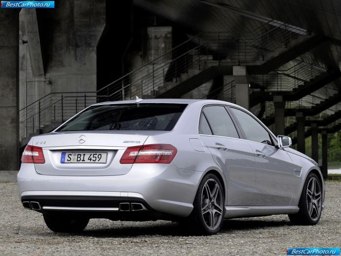 2010 Mercedes-Benz E63 Amg - фотография 72 из 151