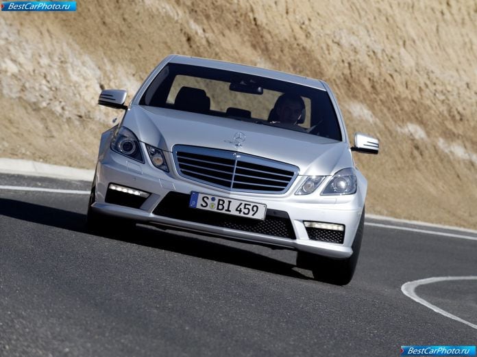 2010 Mercedes-Benz E63 Amg - фотография 84 из 151
