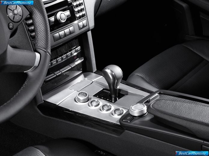 2010 Mercedes-Benz E63 Amg - фотография 104 из 151 2010 Mercedes-Benz E63 Amg - фотография 104 из 151