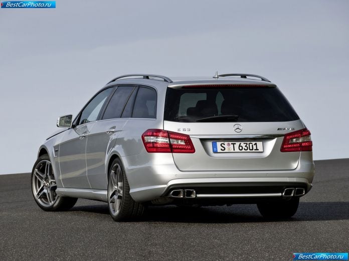 2010 Mercedes-Benz E63 Amg Estate - фотография 24 из 39 2010 Mercedes-Benz E63 Amg Estate - фотография 24 из 39
