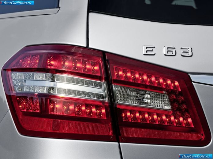 2010 Mercedes-Benz E63 Amg Estate - фотография 34 из 39
