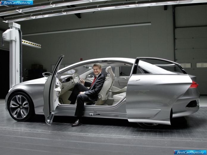 2010 Mercedes-Benz F800 Style Concept - фотография 66 из 127
