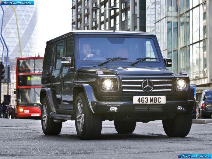 2010 Mercedes-Benz G-class Uk Version - фотография 4 из 19 2010 Mercedes-Benz G-class Uk Version - фотография 4 из 19